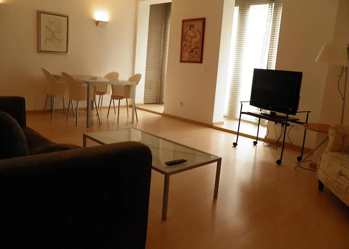 Apartaments Sant Jordi Fontanella